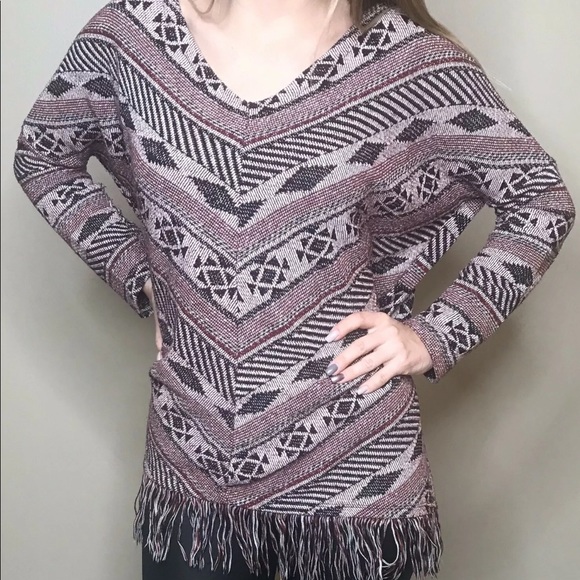 Bershka 🌺 Long Sleeves Poncho - Picture 3 of 6